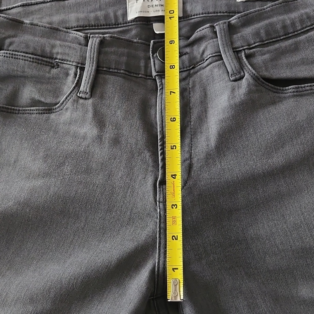 Frame Le High Skinny Dark Jean 26 Quinn Fray Stretchy Comfortable Soft Trending - Picture 6 of 13